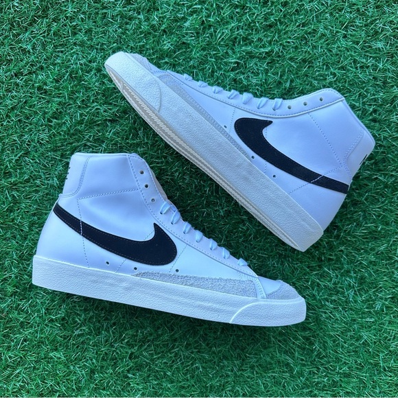 Nike Blazer Mid ‘77 Black / White - Picture 5 of 9